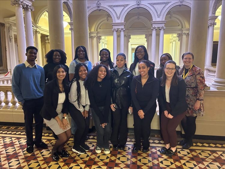 testament to the power of #lawtwitter. The students go to observe a 5-judge panel for the appeal of R v Hafizi and meet with Justice Coroza for a Q&amp;A.

Thank you to everyone who shared/retweeted this!