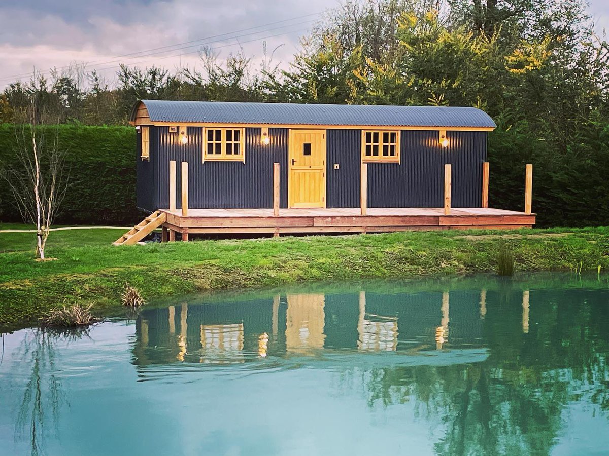 TheCampingDirectory tweet media