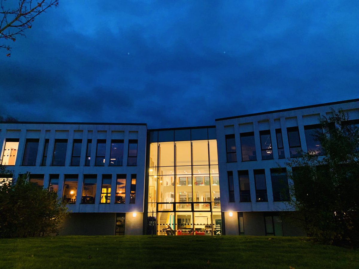 Journalism at Ulster (@ulsterjournos) on Twitter photo Are you a former <a href="/UlsterJournos/">Journalism at Ulster</a>? Weโre hoping to fashion a Wall of Fame at some stage in our iBlock. Would love it if you could post a picture under this from where you are working now. Thanks! Are you a former <a href="/UlsterJournos/">Journalism at Ulster</a>? Weโre hoping to fashion a Wall of Fame at some stage in our iBlock. Would love it if you could post a picture under this from where you are working now. Thanks!
