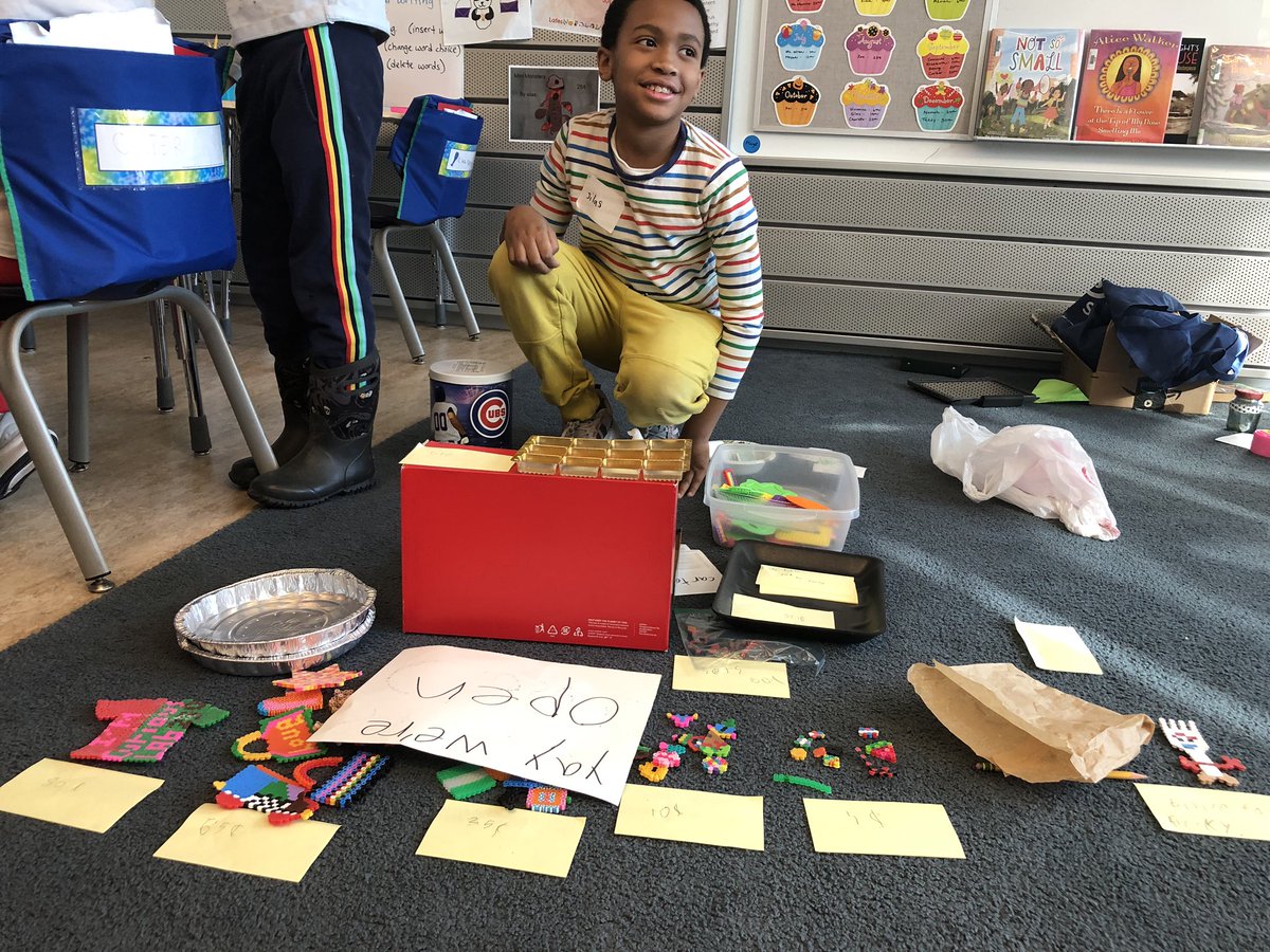 curiosityroom's tweet photo. It’s Open Store Day #2! We’re making a lot of money to donate to The National Alliance to End Homelessness. We’re counting our money earned now! 💰 #uclskids https://t.co/xL3wKWk13V