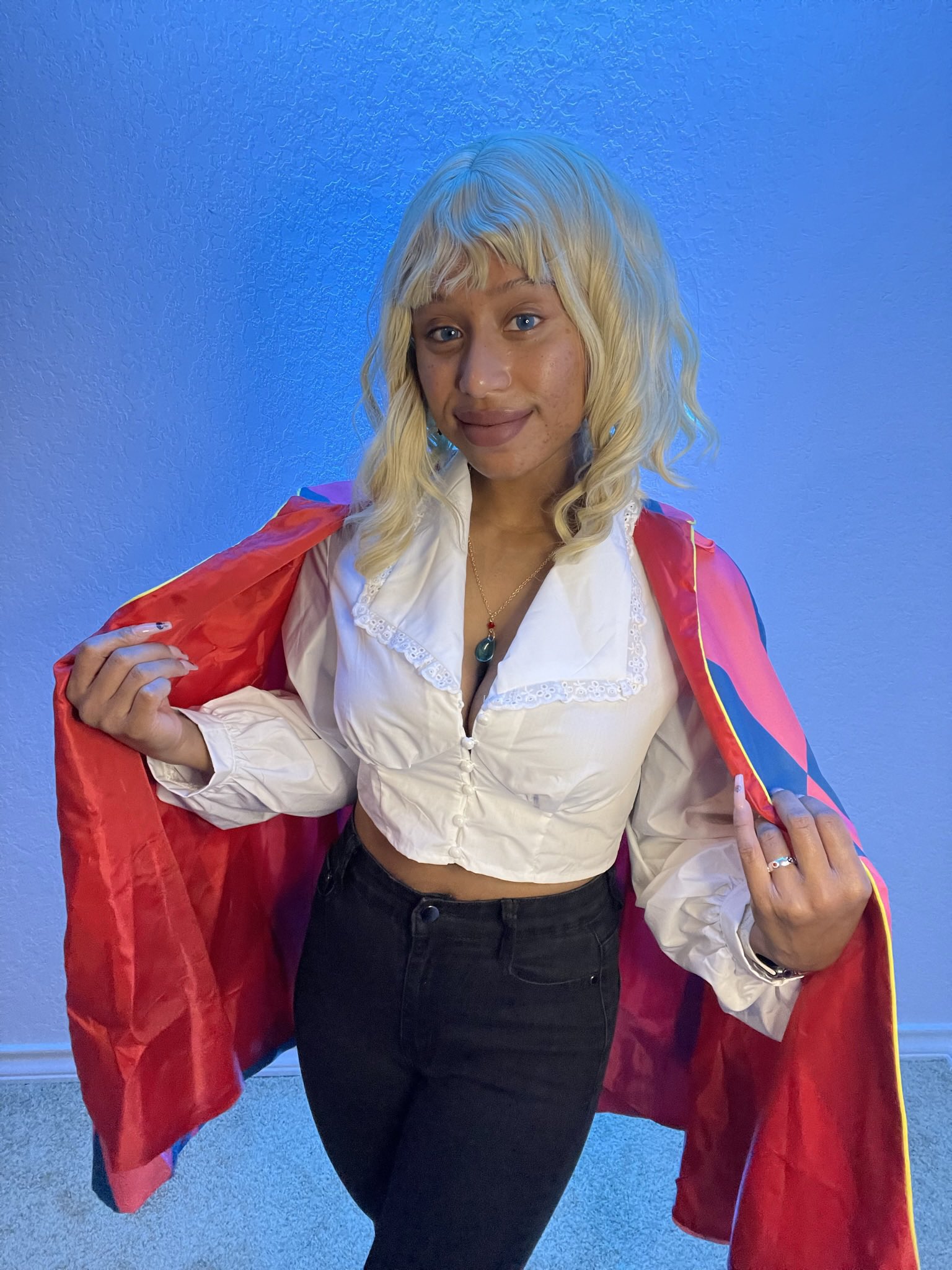 Follow Sasha Moon Across Platforms - u109mx0