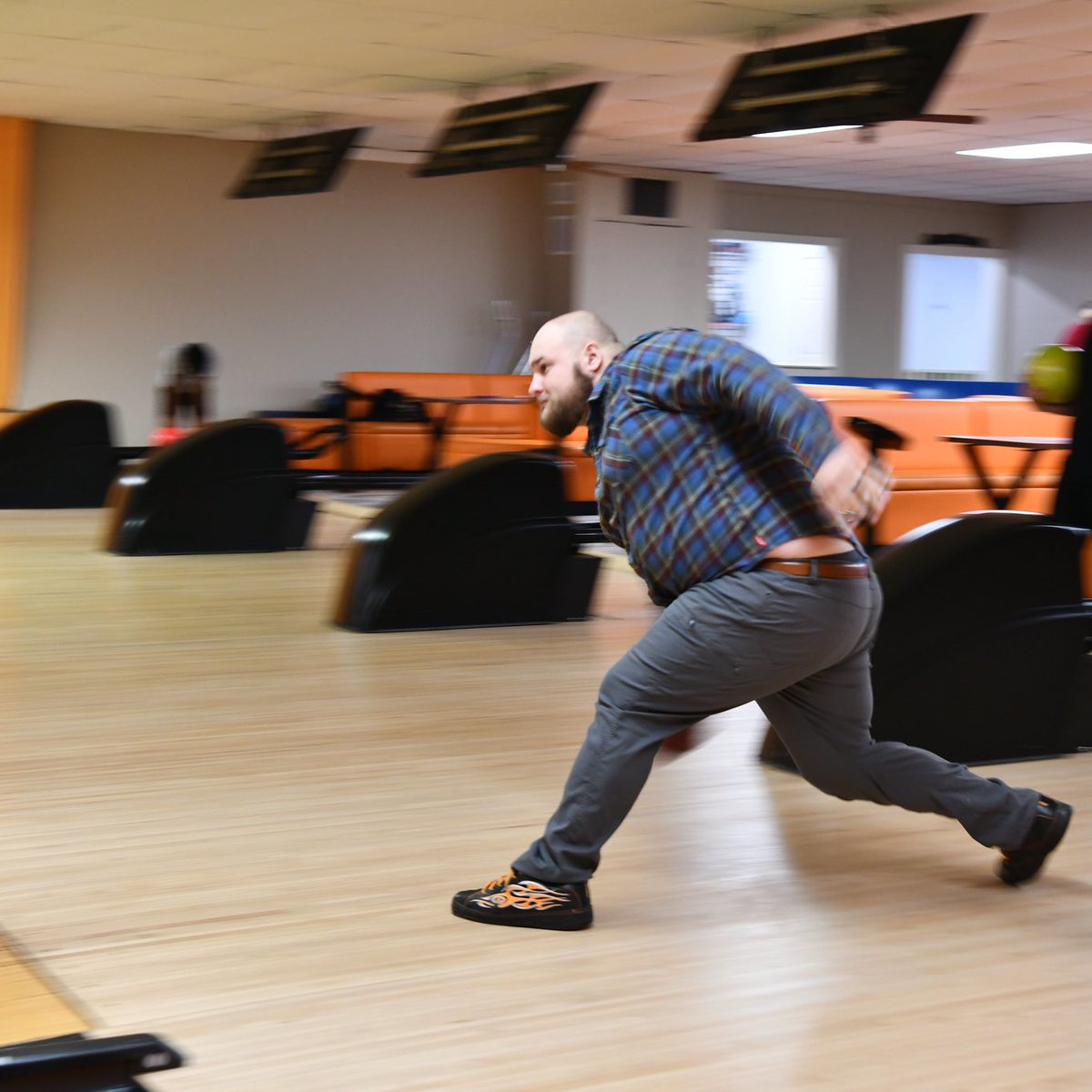 UACCMsa's tweet photo. That’s how we roll 🎳
•
#UACCM #StudentActivities #bowlingnight https://t.co/KPverOa2Nj