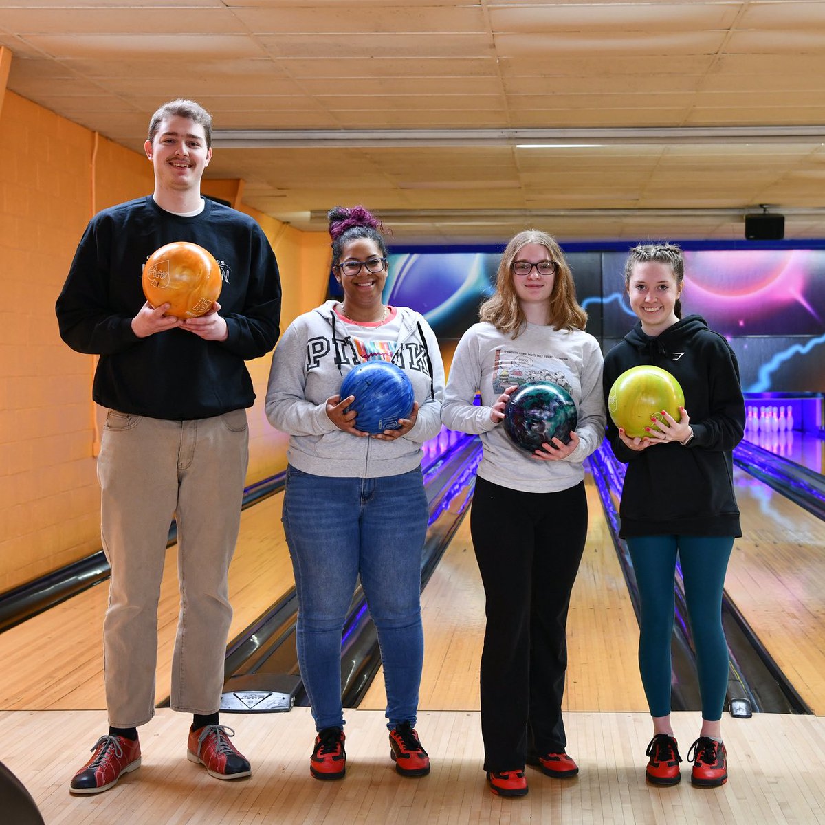 UACCMsa's tweet photo. That’s how we roll 🎳
•
#UACCM #StudentActivities #bowlingnight https://t.co/KPverOa2Nj