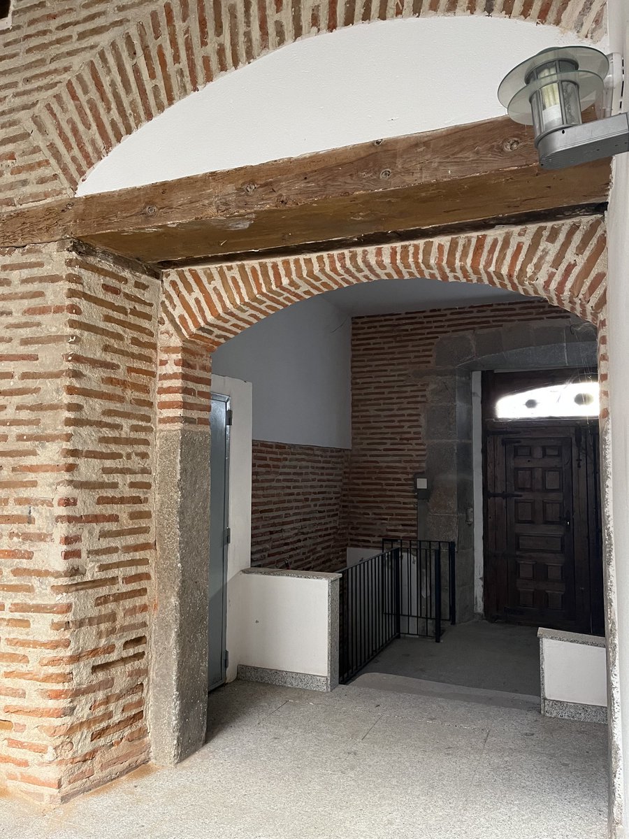 #rehabilitación #palacio #venta #Arévalo #inversión #Ávila información sin compromiso ⁦<a href="/TuKsaInmo/">TuKsa Inmobiliaria</a>⁩