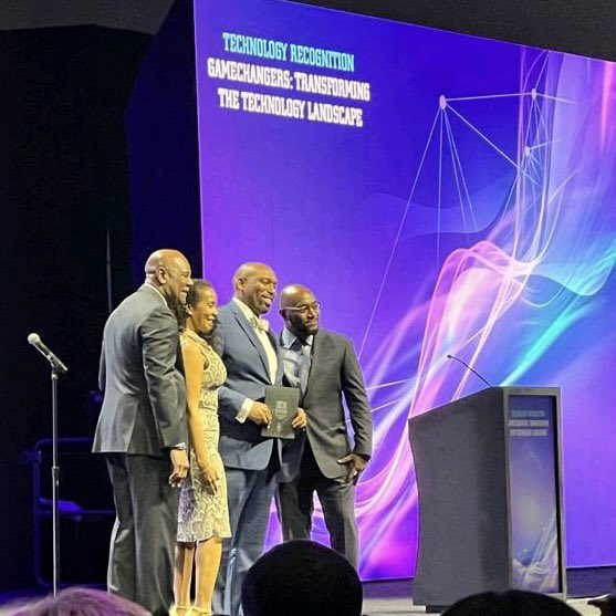 Congratulations to ECE alumnus Dr. Terrance West for his award as a Modern-Day Technology Leader at the 2023 BEYA STEM Conference.