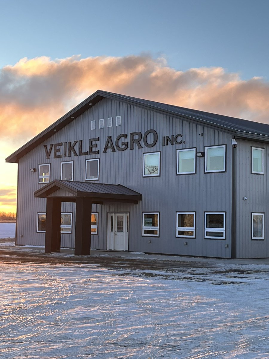 veikleagro's tweet photo. Fun Fact Friday!! Our Lloydminster location open April 2018 #shoplocal #familybusiness #veikleagro #wearefarmerstoo #funfactfriday #agriculture #farming #defyresistance #growth #3locations https://t.co/ZJsOiqMwJH