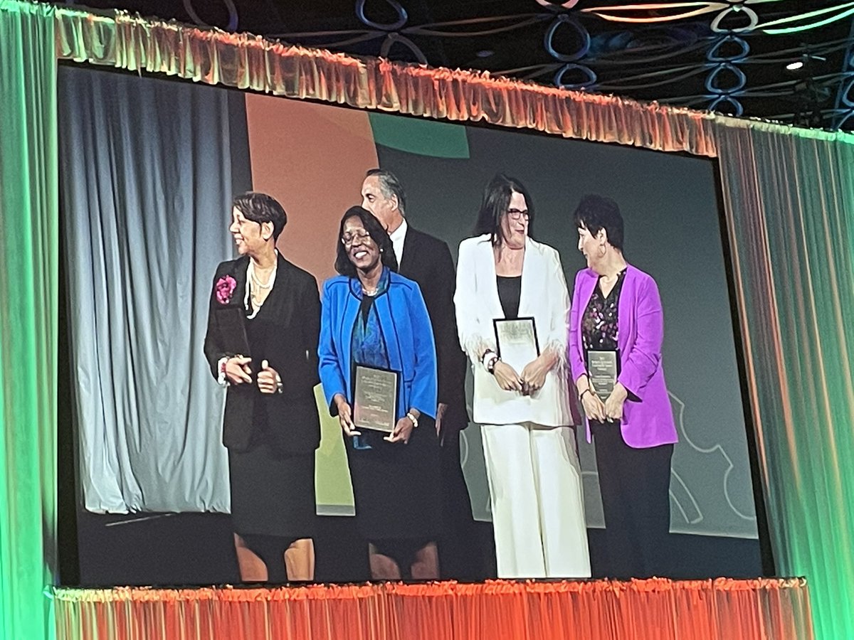 BoMatthews_BC's tweet photo. This just in from San Antonio Texas at the 2023 AASA conference… Barren County Schools very own CheyAnne Fant has been recognized as THE winner of the Women in School Leadership Awards!!! Join us in celebrating this wonderful news!  #WeAreBC!👍👍👍 https://t.co/DjjxxsijZy