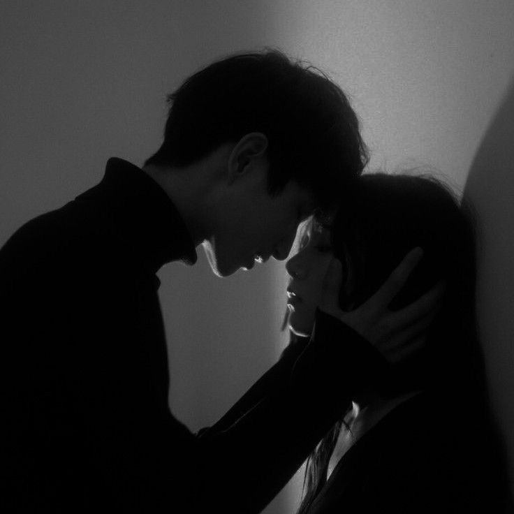 THEIVORYARC's tweet image. ㅤ

You're my wife and I'm your husband. Stop saying that you're not married yet. I don't like that.

ㅤ