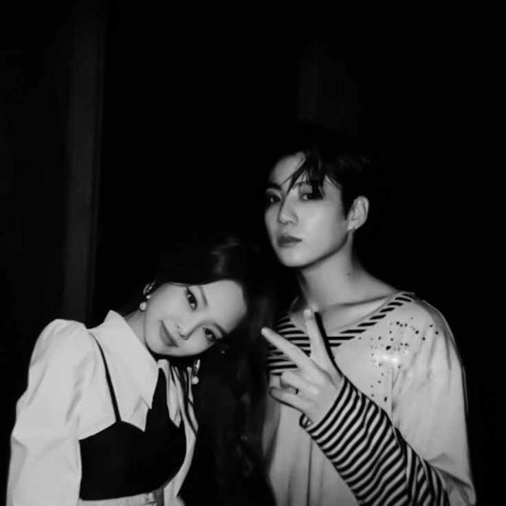 THEIVORYARC's tweet image. ㅤ

You're my wife and I'm your husband. Stop saying that you're not married yet. I don't like that.

ㅤ