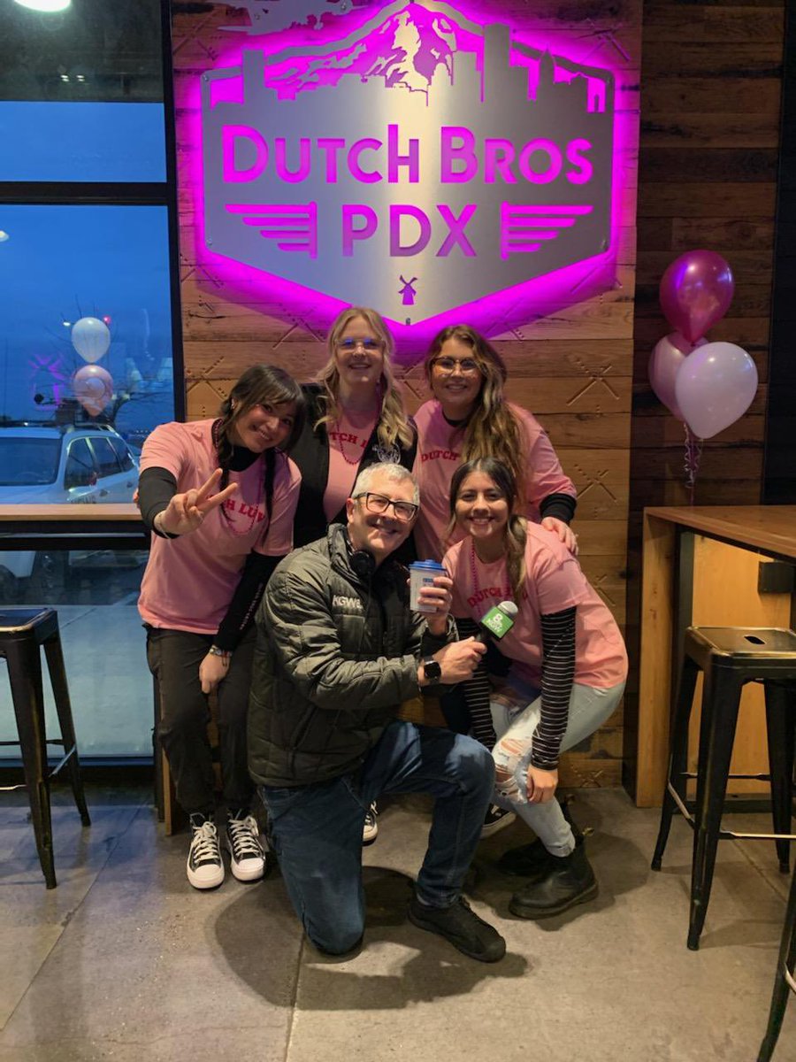 KGWphotog's tweet image. Feel the ❤️! So much fun LIVE all morning on @KGWSunrise with the @DutchBros crew in NE Portland, near the airport. Today is #DutchLuv Day. $1 from every drink sold is donated to local groups helping feed our community. That’s some high-energy kindness! #DutchBrosPDX #DutchRun