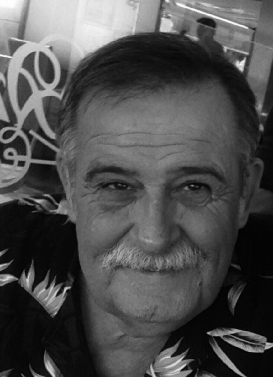 Büyük adamdı 60 yıllık İnşaat Mühendisi idi Babam.
Hiç müteahhitlik yapmadı ama her zaman derdi ki ;
Oğlum, Müteahhit olmak için İnşaat mühendisi veya mimar olmak gerekir sadece bu da yeterli değildir daha başka meziyetlerin de birlikte olmalı…#mueteahhitleryargılansın