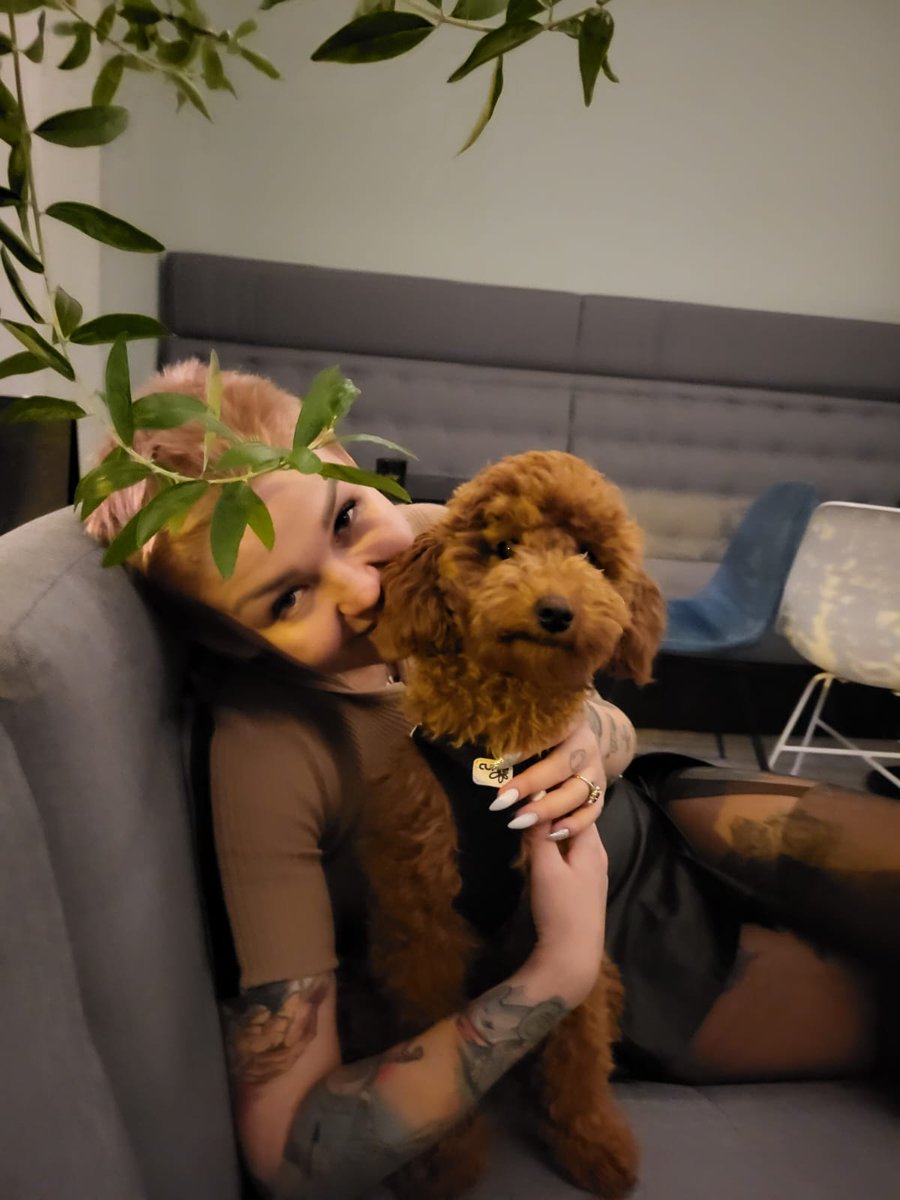 My husband is out of town. Any expats living in Ankara who would offer me a glass of wine. Only expats please. Btw, I am bisex