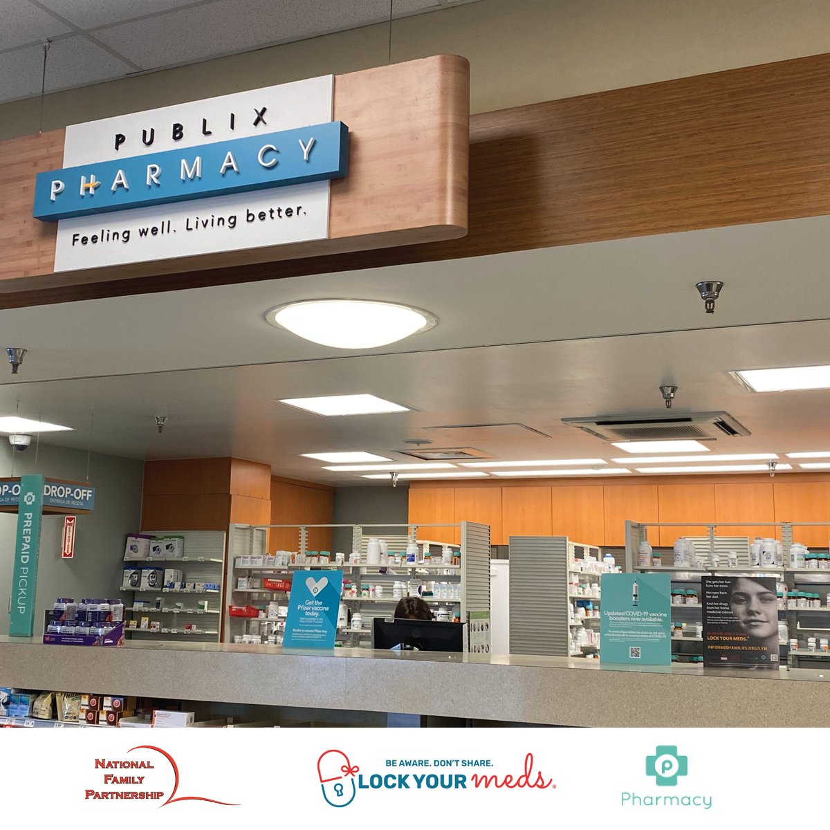 LockYourMeds's tweet photo. #PharmD👨‍⚕️Is your local @Publix Pharmacy receiving #LockYourMeds display? Send or tag us how you are displaying your #LockYourMeds materials! Don’t be afraid to get creative to bring a voice to your community about the dangers of kids getting into prescription medicine cabinets. https://t.co/3VnpQKFV8F