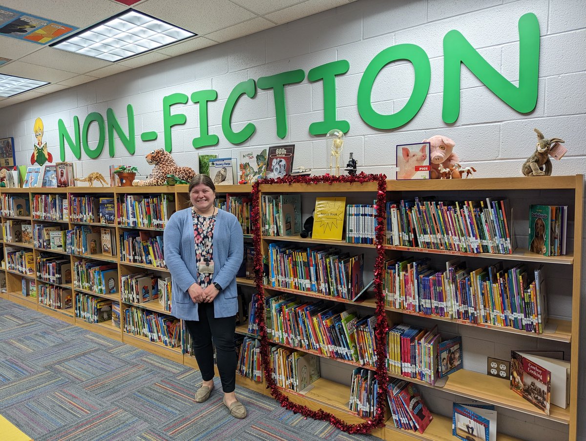 Dropped in on <a href="/Heatherbcac/">Heather Cacal</a> at Mt. View Elementary this morning at her field placement. I loved seeing her 'bonus' section that she created to highlight nonfiction.