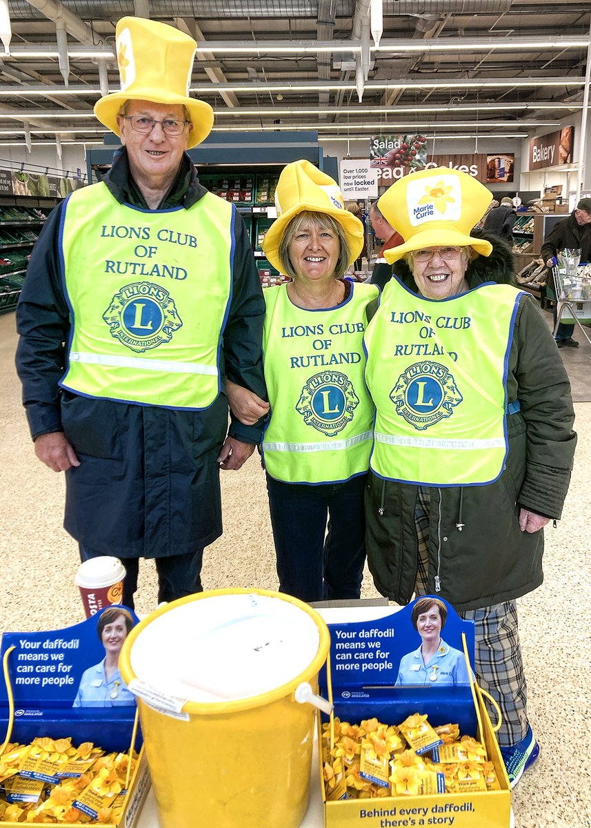 Rutland Lions collecting for the wonderful <a href="/mariecurieuk/">Marie Curie</a> at Tesco in Oakham today