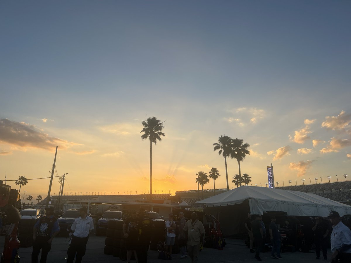 slucko's tweet photo. Day 3 at Daytona Speedway https://t.co/V4NMKnJPxZ