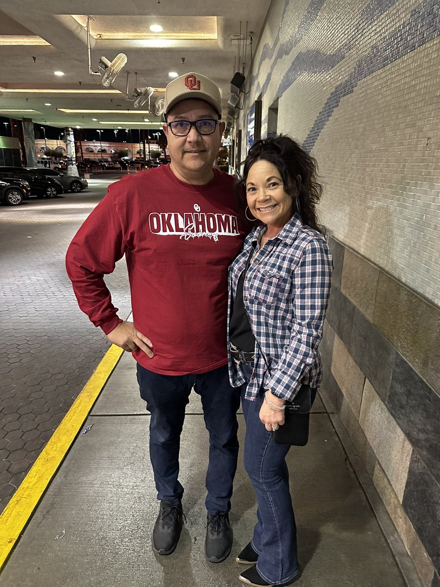 happy 25th anniversary to the best people! love you guys so much &amp; beyond thankful to have you as parents🤍 <a href="/bucnrob4/">Robin Buckles</a>