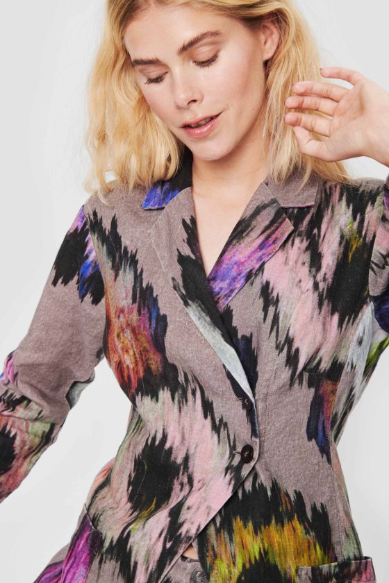 Cleo_Cardigan's tweet photo. Lansio Gwanwyn 23 | Launching Spring 23... - https://t.co/5PBdeBLdY5 https://t.co/dDh2bRfnq0