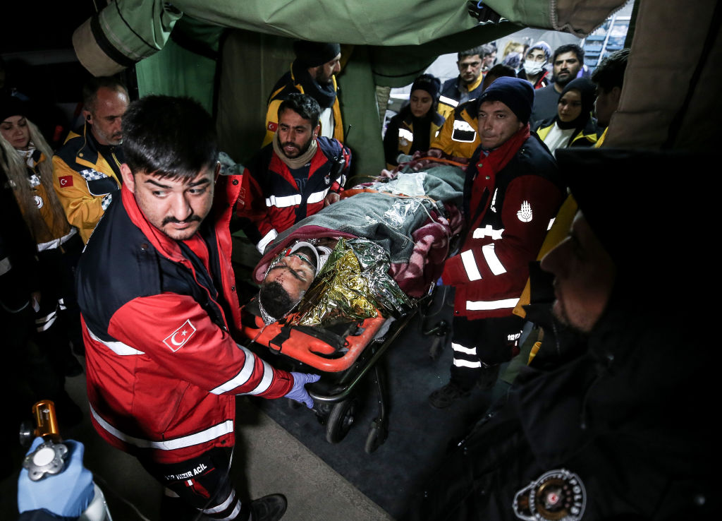 bbcturkce's tweet photo. Hatay'ın Defne ilçesinde bir kişi, depremin 278. saatinde enkazdan sağ çıkarıldı

https://t.co/mgmA2uufAm https://t.co/U0pzXuATQn