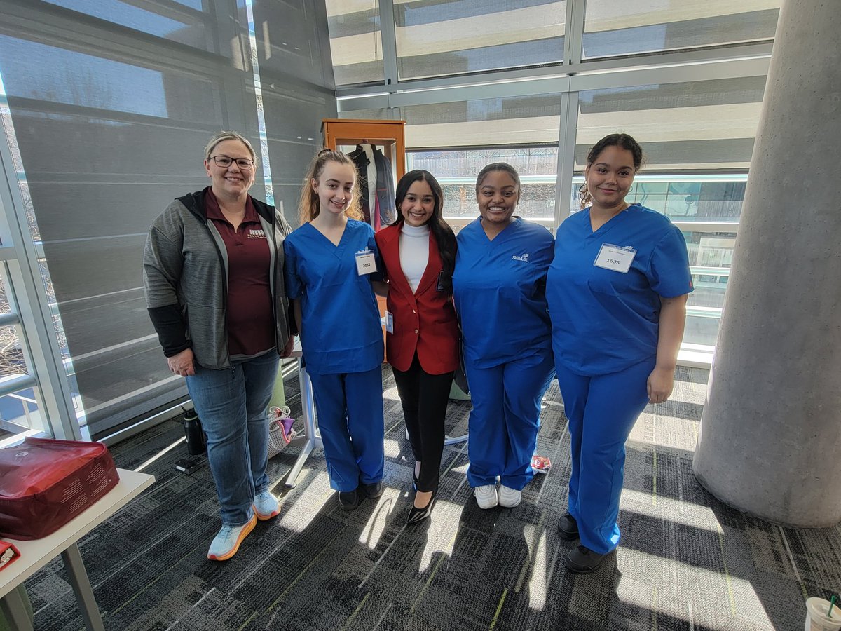 CtcHollenstein's tweet photo. Best wishes to these HCTC health science students as they compete today in @SkillsUSA @EMSISD_CTE @EMSISD @KimTraylor01 #emsproud #HCTCready https://t.co/1rnLkS02Xd