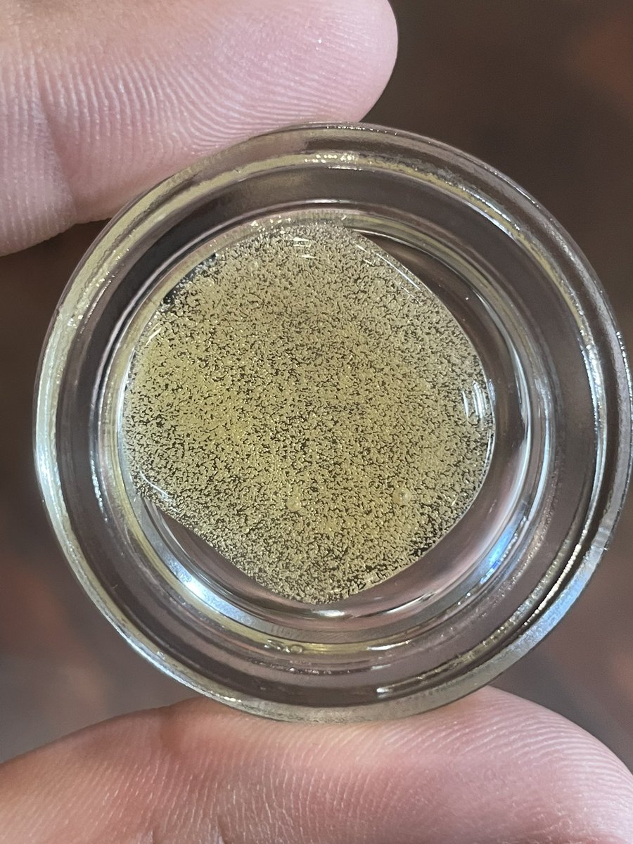 Gm Twitter - Smoke gas all day, i’m starting off with this GuavNana Cooler - straight sour banana sherb terps, kinda like bubblegum and this one’s 1:1 thc:cbd #sixstarseeds