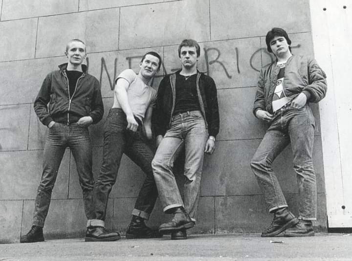 dirk7890's tweet photo. May 1981 - #InfaRiot (Lee Wilson, Vincent Fitzsimmons, Barry D'Amery and Floyd Wilson), Wood Green, London.
Photo © Martin Dean. https://t.co/XpPSgzy7DA