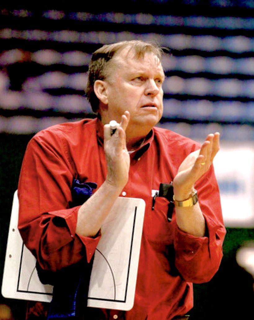 Our thoughts and prayers to the family of Mississippi coaching legend Norris Ashley of Ingomar who passed away this morning. 

Ashley coached 43 years and was the all-time winningest coach in the state of Mississippi after his retirement, collecting 1,697 wins, nine state