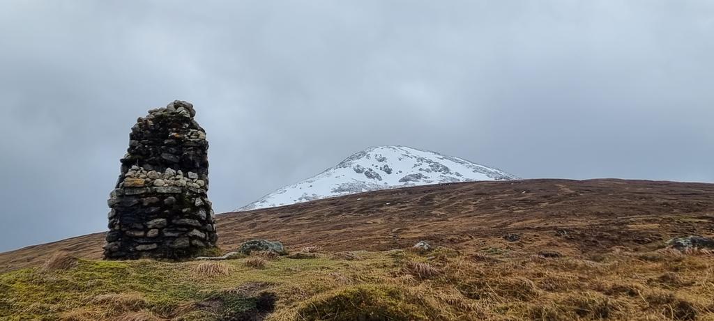 doctorcaldwell's tweet photo. At the monument to #PeterFleming older brother to #IanFleming author of 007 books. #RannochMoor #Glencoe
@inveresregan @bluerhodfa @Trisha_the_doc https://t.co/5WErxzckaH