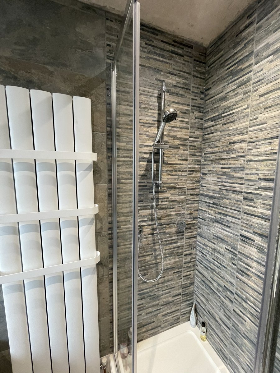 Before and after of a beautiful #bathroom that we’ve just finished. Products include @AqualisaShowers @GeberitUK @Karonia_Ltd @karndeanUK @Karonia_Ltd @ThomasDudleyLtd @blumuk @HafeleUK @EastbrookCo @HiBLtdWCG @BristanPro @bybaUK