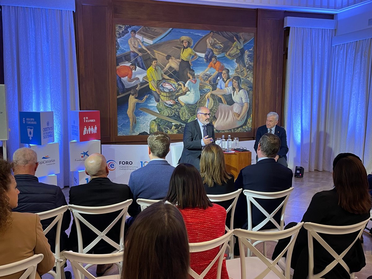 FundacionFYDE's tweet photo. Manuel Bretón, presidente de Cáritas Española, resaltó en su intervención en #Foroe las múltiples vías para cooperar desde las empresas o a nivel individual, en la lucha contra la pobreza y la marginación social #ODS1 y dio numerosos ejemplos inspiradores con programas de Cáritas https://t.co/K70YeOrcTH