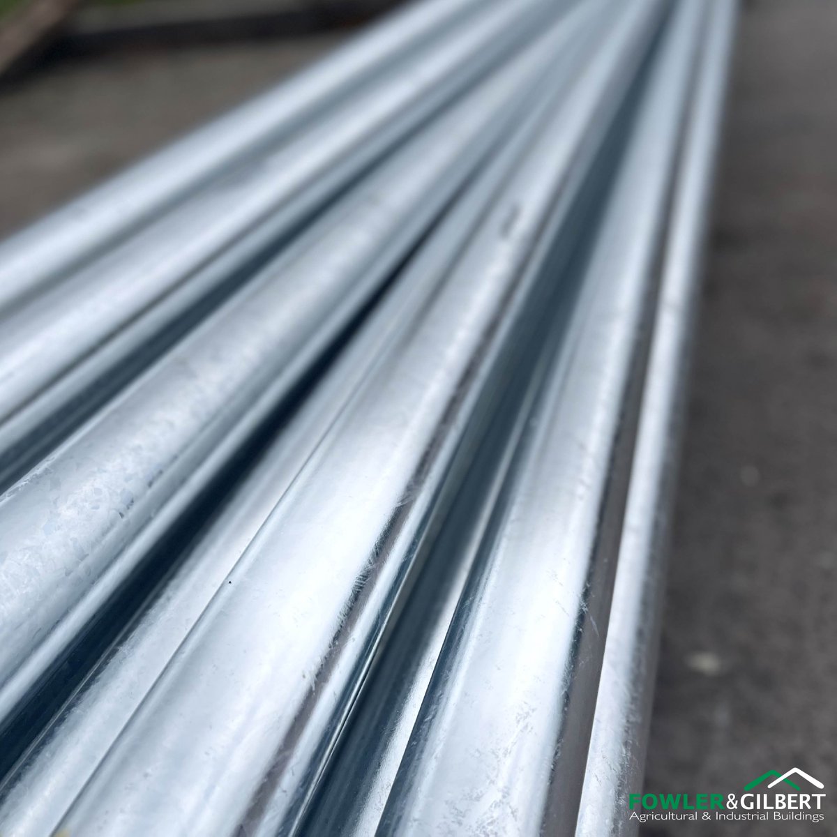 _FLGB's tweet photo. For construction you can count on! 
See the benefits of having galvanised steel:
https://t.co/AhrWbHdQGR https://t.co/IBHhfgiNGw
