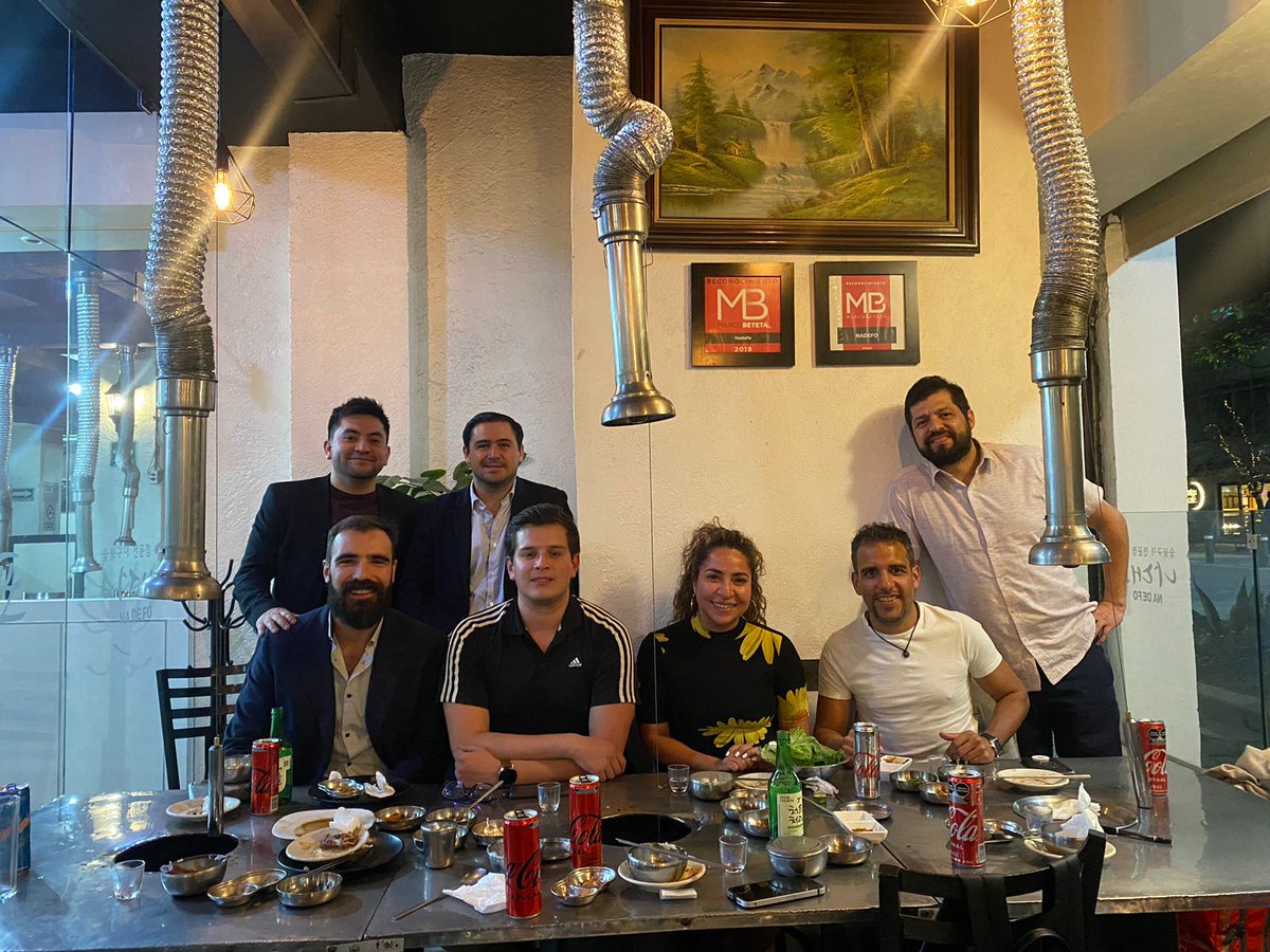 Un gusto coincidir con grandes personalidades de la industria deportiva en el Congreso Latinoamericano Sports Business #SportBizLatam 2023 en CDMX.