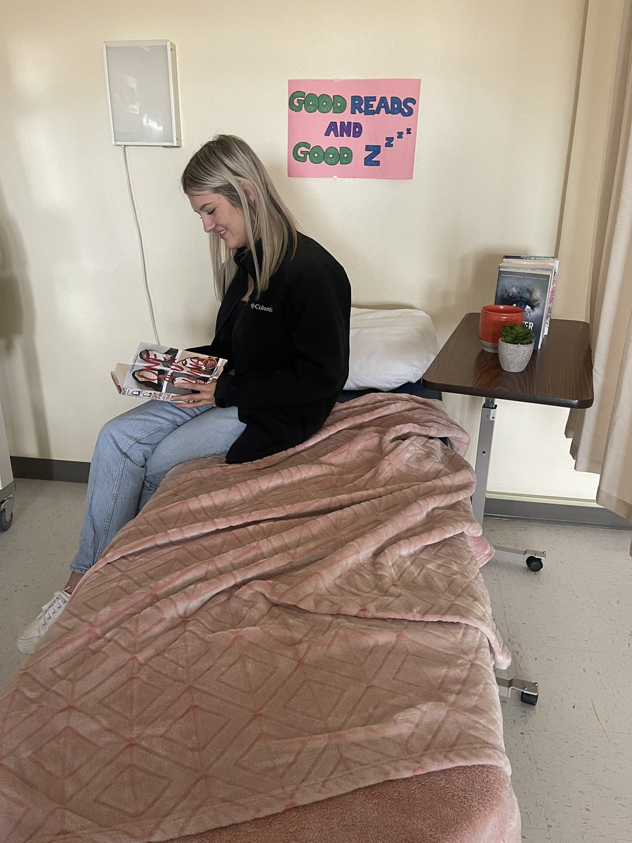 Part 2:  <a href="/rohighschool/">Red Oak High School</a> Patho Health Science students created mental health stations for <a href="/redoakisd/">Red Oak ISD</a> students to decompress 🩺🧑‍⚕️