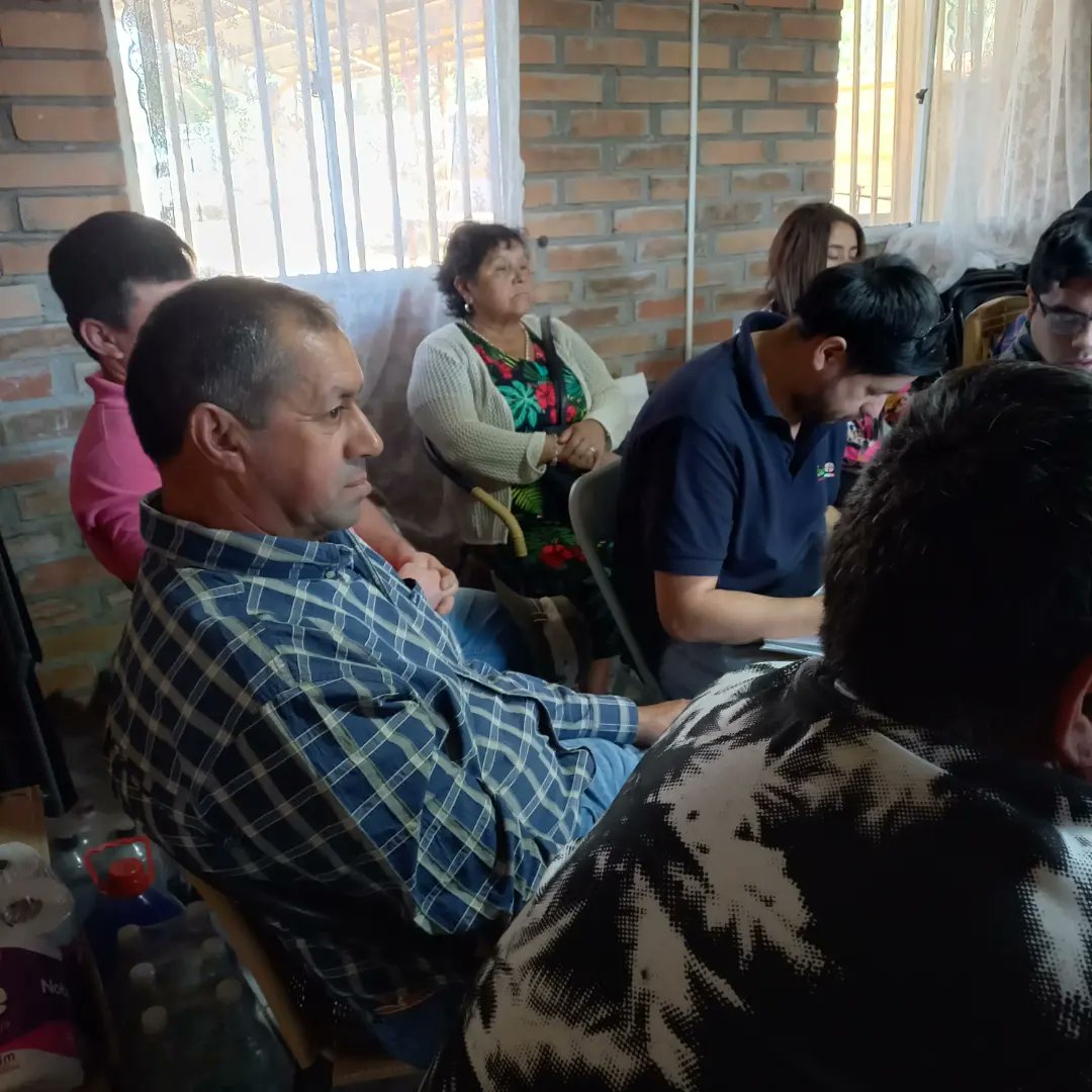 En la sede vecinal de Tolpán, se reunieron el alcalde Juan Carlos Reinao y los vecinos y vecinas afectados por los recientes incendios.
 En el encuentro se acordó  la construcción de 18 viviendas por parte del municipio, además de coordinar la entrega de la ayuda estatal.