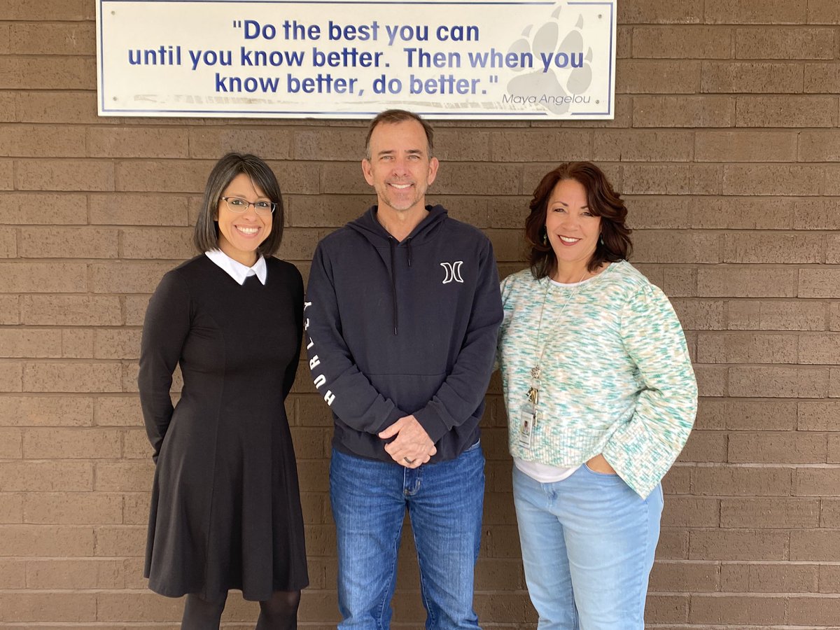 Claudia D'Leon tweet media