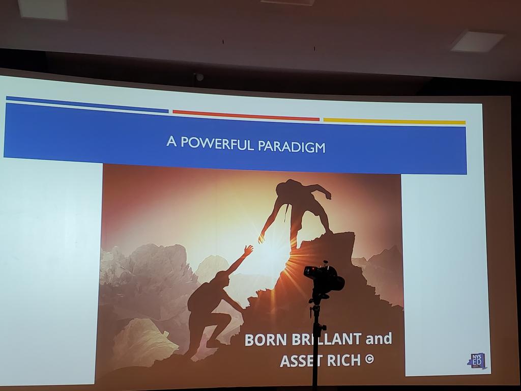 DRMMD2015's tweet photo. #NYSMBK WE ARE HERE! @PeekskillCSD @PeekskillMBK this is OUTSTANDING!! #2CLAPMBK #PEEKSKILLSTRONG #PEEKSKLLPRIDE #WELIFTASWECLIMB https://t.co/GG6HpifIWU