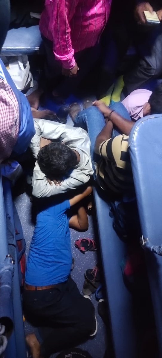 satyanunna's tweet photo. @RailwaySeva @drmvijayawada https://t.co/KgMUblZwSg