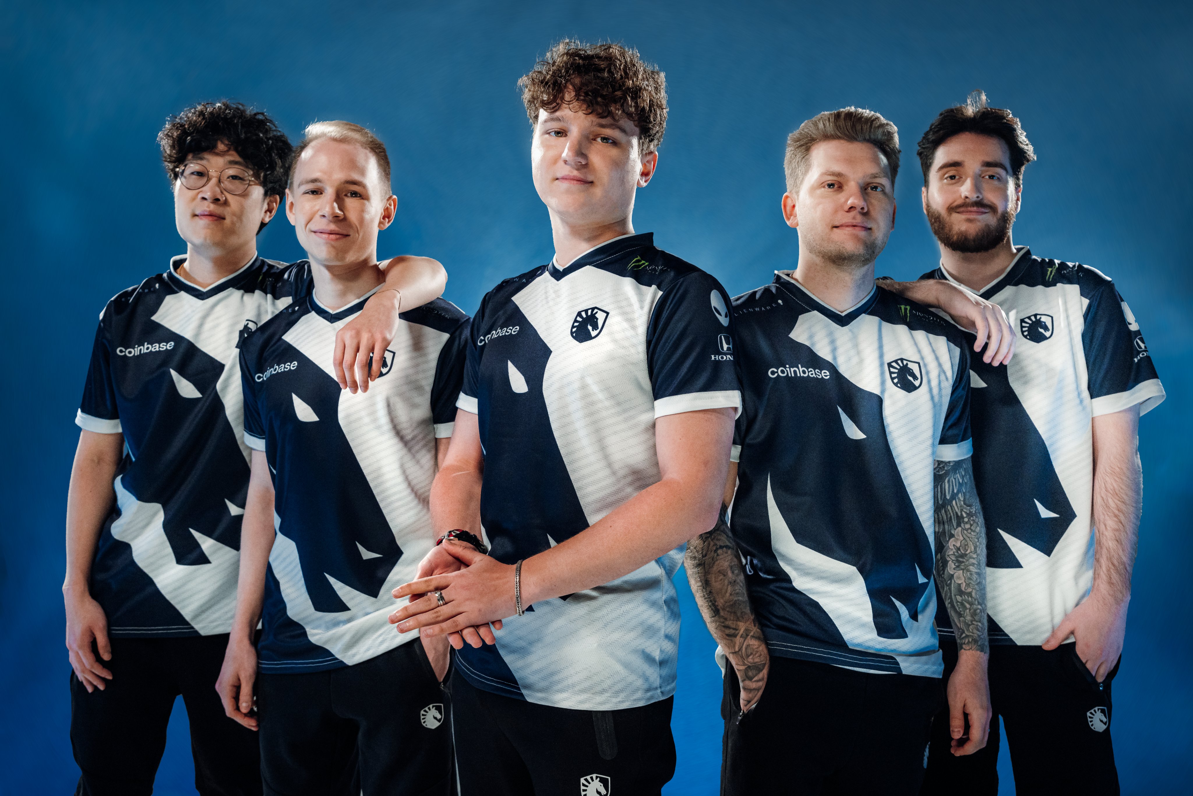 højen lort Bemyndigelse Team Liquid CSGO on X: "Suit up for Victory in the new Team Liquid Official  2023 Jersey 🔥 You saw it onstage in Katowice, now get your own 🏟️  Available NOW: https://t.co/swEmTfsl35