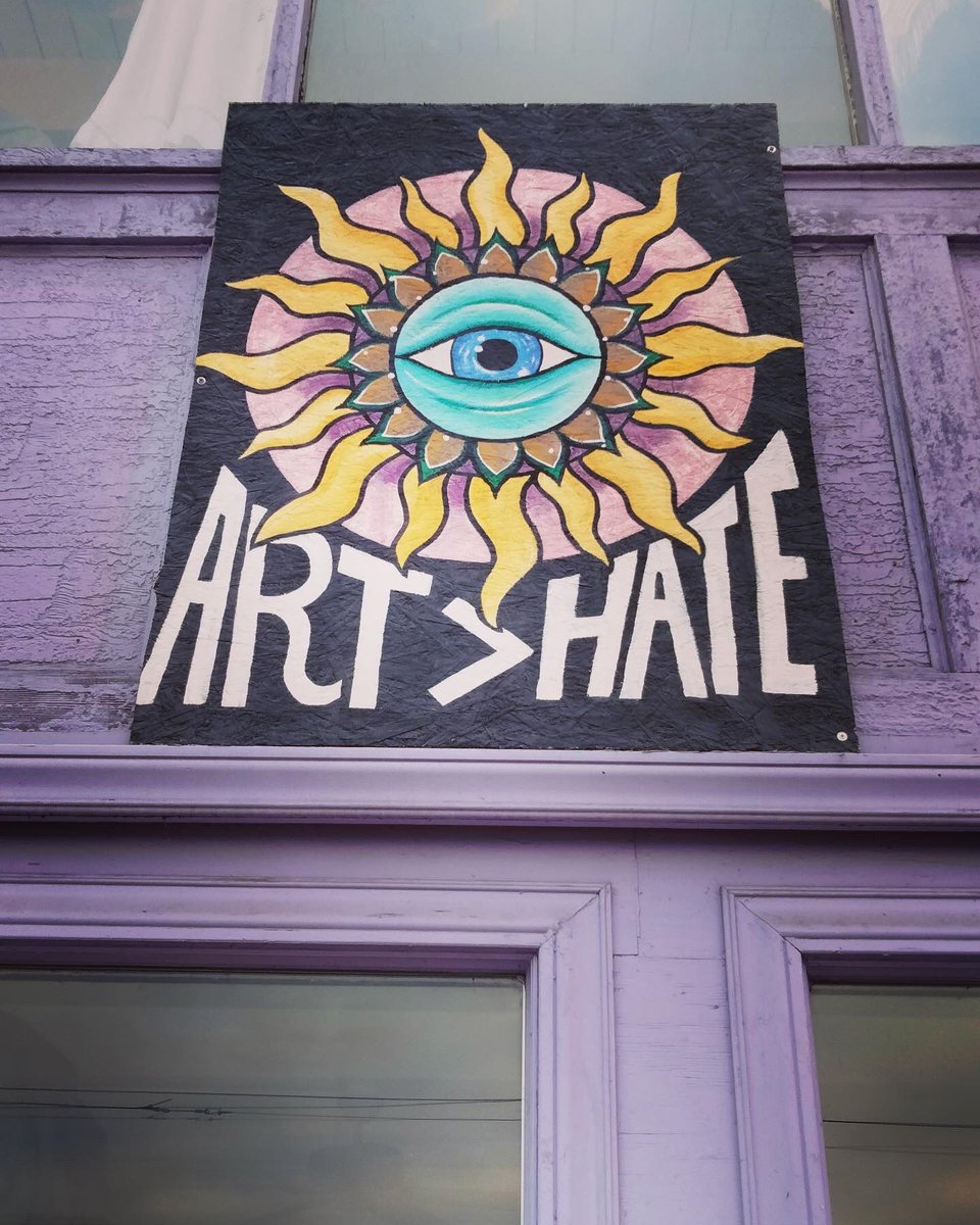 TractionSpace's tweet photo. Celebrate art! 🎨🪴✨ https://t.co/PcJcB1E3jQ