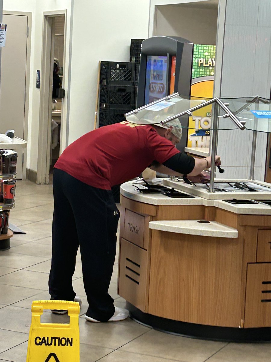 HCALionBaseball's tweet photo. What do you do after your first win of the season…
#SwirlWorld from @racetrac of course!!!!
It’s so good to be back👊🏼
@HebronLions @hcaathletic https://t.co/EE4iAD4Yfw