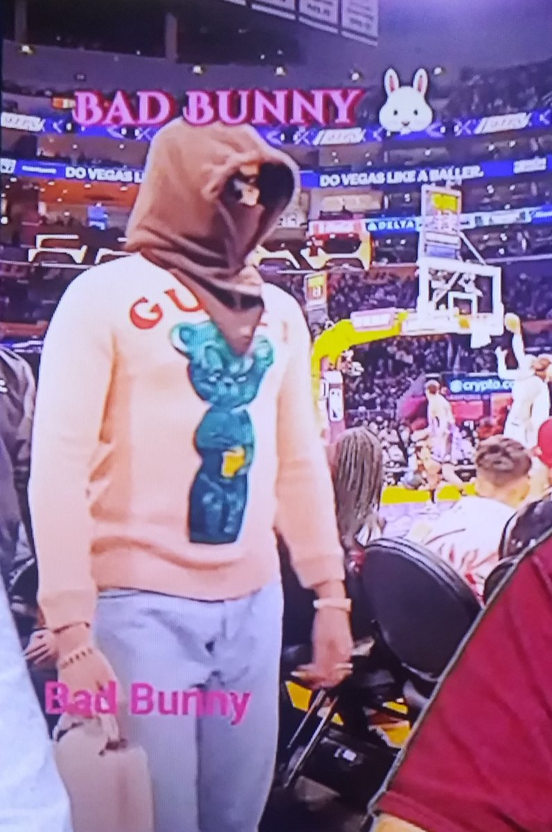 🇺🇸 Rich Howard 🇺🇸 on Twitter "Apparently, Man Purses for rich dudes at