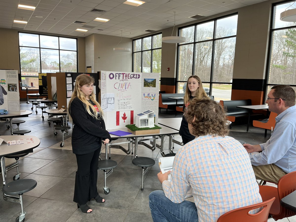 Russel Johnson tweet media