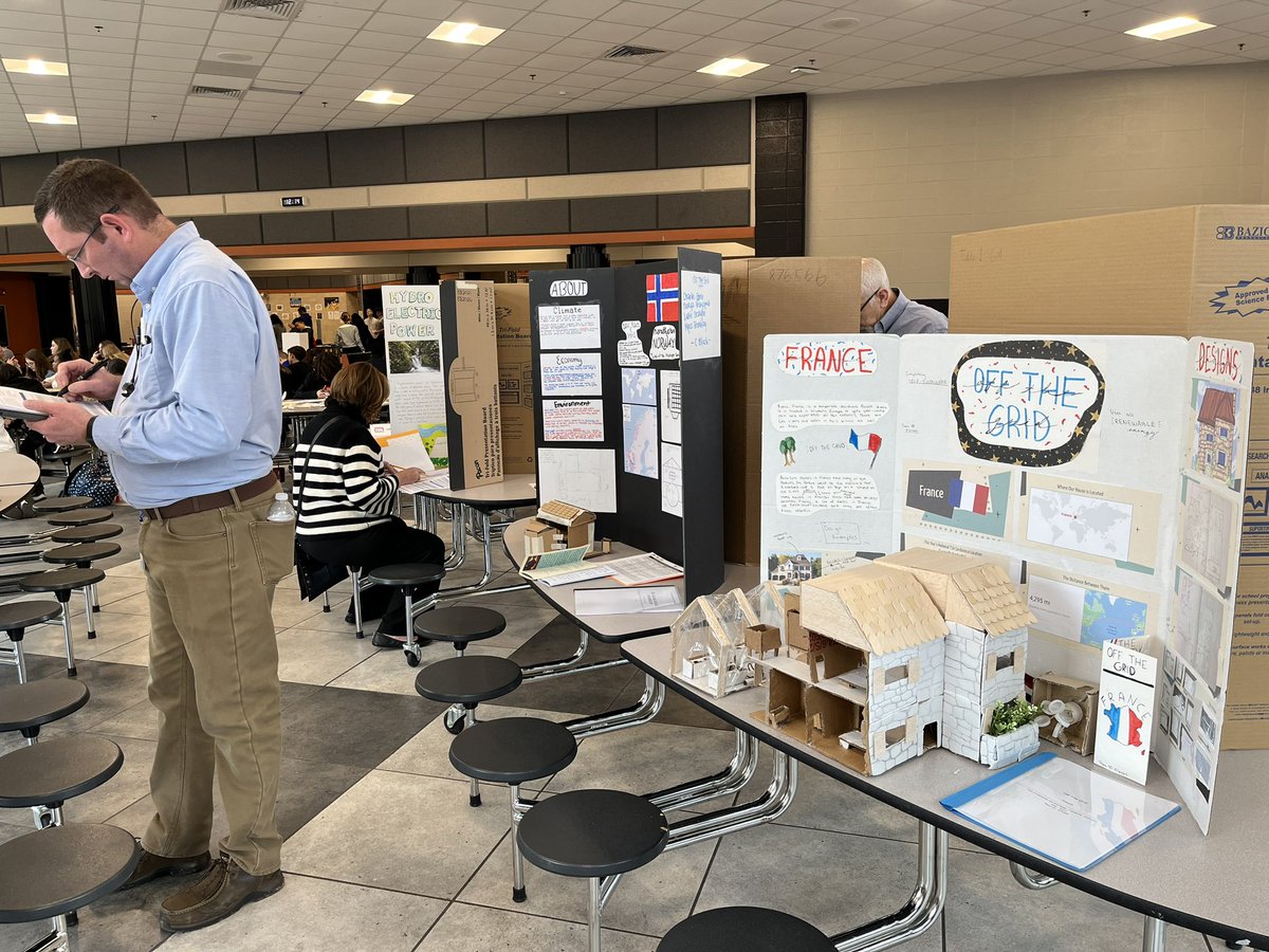 Russel Johnson tweet media