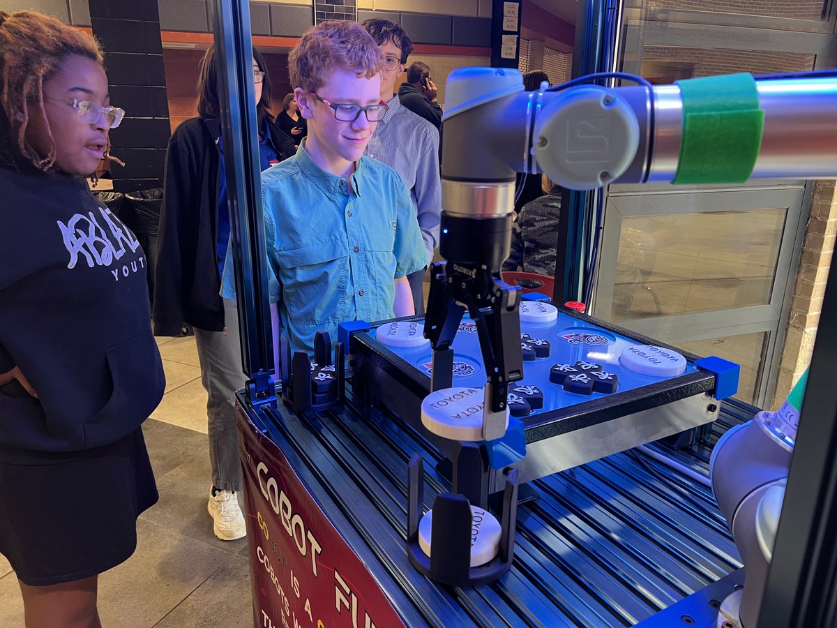 LMS hosted a TSA Challenge/STEM Fair for LMS &amp; DMS students in the Technology Student Association. Great support by community partners tinyurl.com/3bptwkft helping lead student competitions in STEM animation, inventions/innovations, coding, flight, &amp; more. #mcslearn #CTEmonth