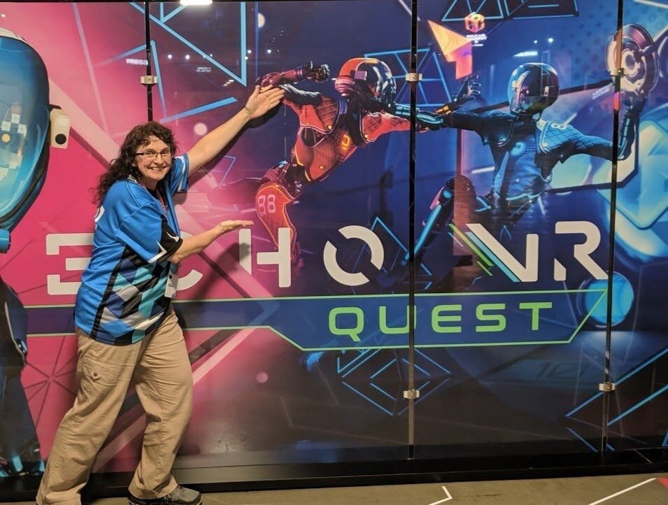 kentbye's tweet photo. I dig into my backlog from 2019 to share this interview with @sonyahaskins on how she got into VR through #EchoArena.
Today she's Head of Programming for AWE (@ARealityEvent).
I share some of my thoughts on the #EchoVR shutdown & #SaveEchoVR reactions:
https://t.co/KwJr3qvqvy https://t.co/y5bHl7EK0H