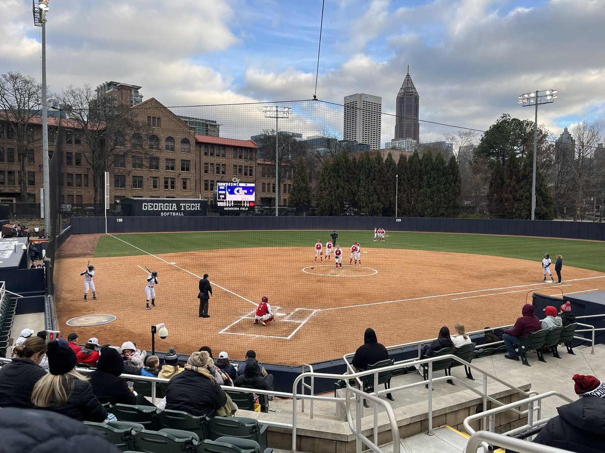 Patrick67780773's tweet photo. Way to go jackets!!!! #gatechsoftball https://t.co/EJ8ZphQlSa