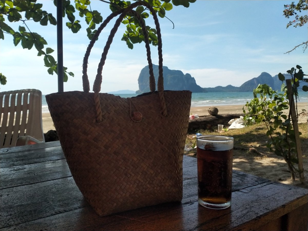 kamkleng's tweet photo. Have a nice sea https://t.co/Lq76okSsmJ