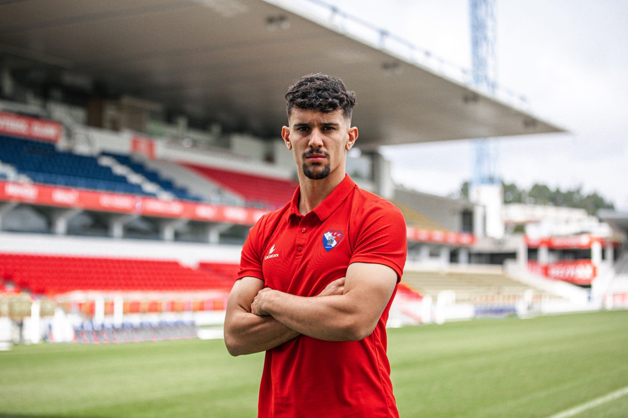 Amorim gặp lãnh đạo MU, trực tiếp đề xuất mua 1 cầu thủ 3 Benfica Youth on X: "Tomás Araújo vs FC Vizela: 90 minutes 82 touches 85,1%  pass accuracy 1 key pass 5 clearances 1 interception 4 tackles 4/7 long  ball accuracy 4/6 ground duels