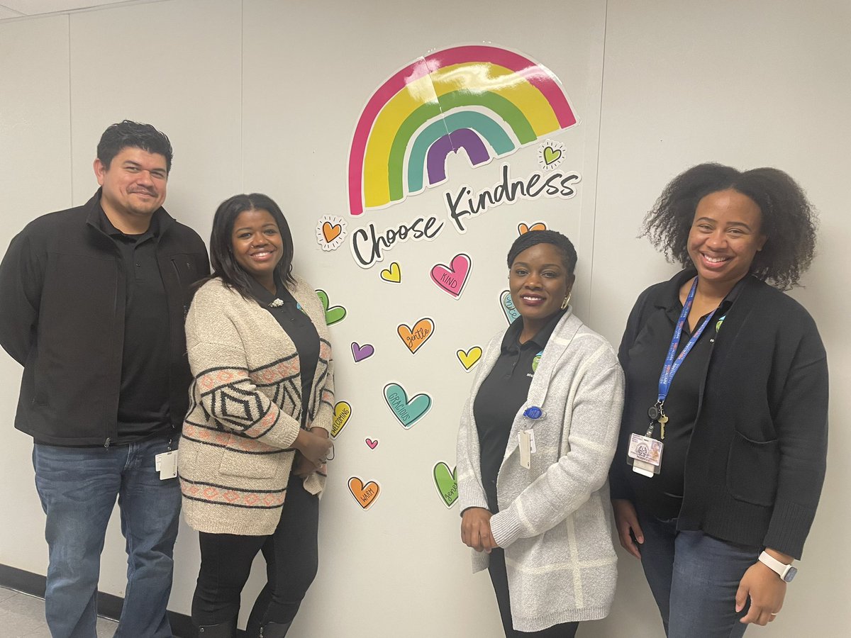 jasmine_curry2's tweet photo. .@CLIEngage Circle MOY Data 🔥 hot of the presses and ready for action. Love the collaboration and discussions with @HISDECH and @HISD_Assessment. @TeamHISD https://t.co/MzSH0R6iht