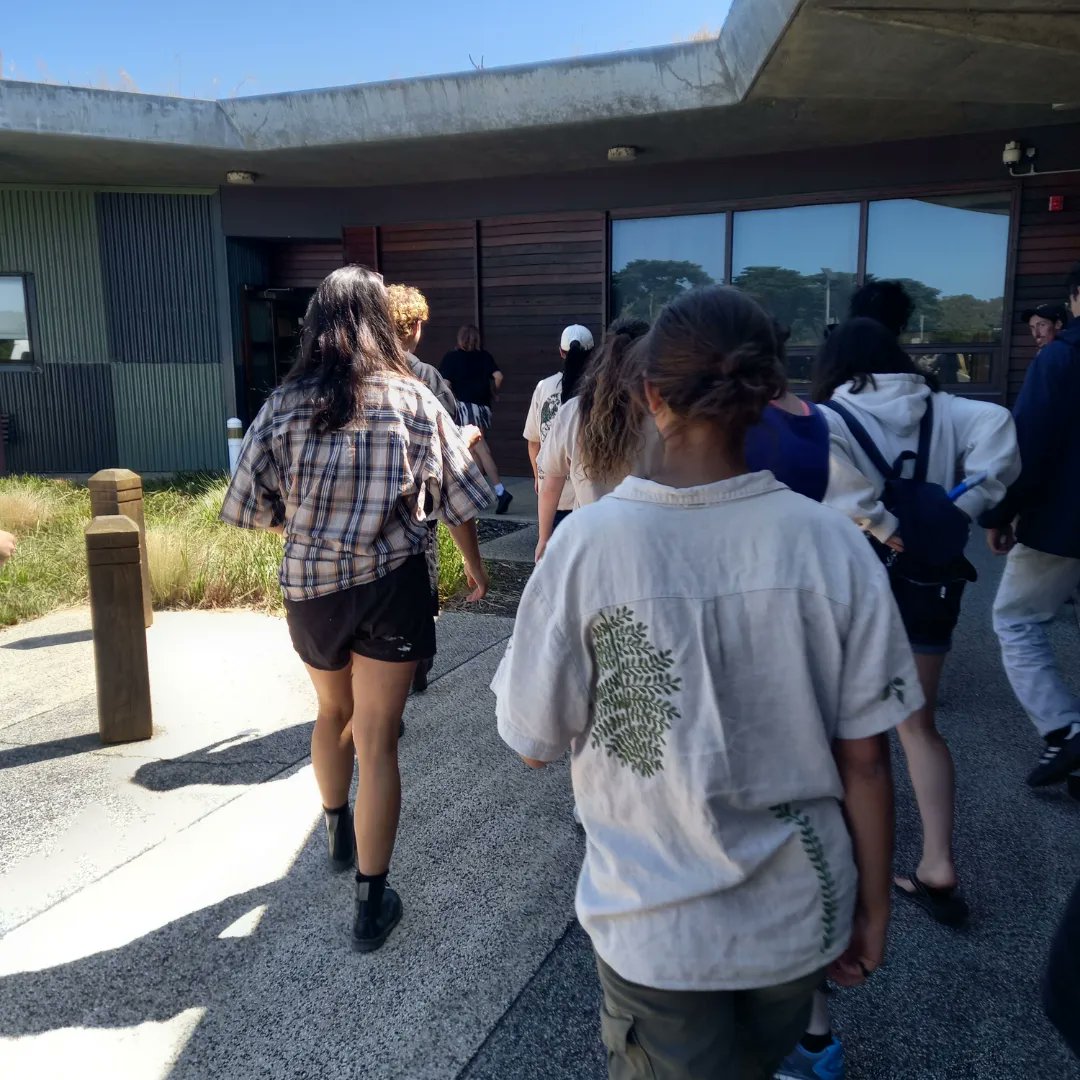 rebeccabhull's tweet photo. #QueenscliffMarineScienceCentre #WadawurrungCountry, our home during
#ZOOL30008 #ExperimentalMarineBiology a 3rd year marine biology subject. @SciMelb @UniMelb #undergradteaching #undergradresearch https://t.co/lpnZbQP84B